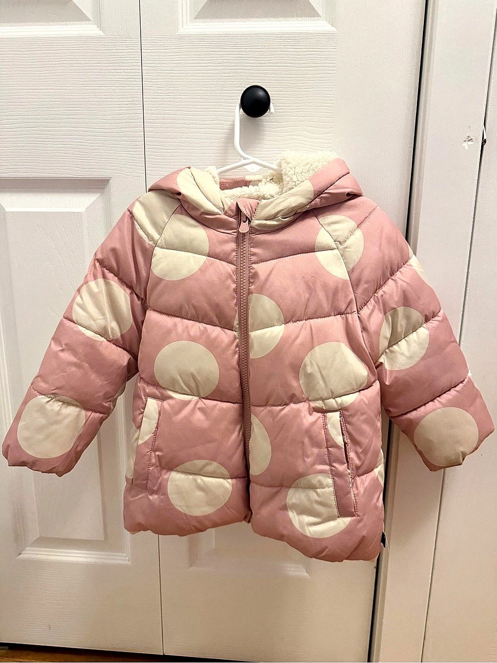 baby GAP Polka Dot Puffer Jacket in Pink & Cream Girls 3 Years